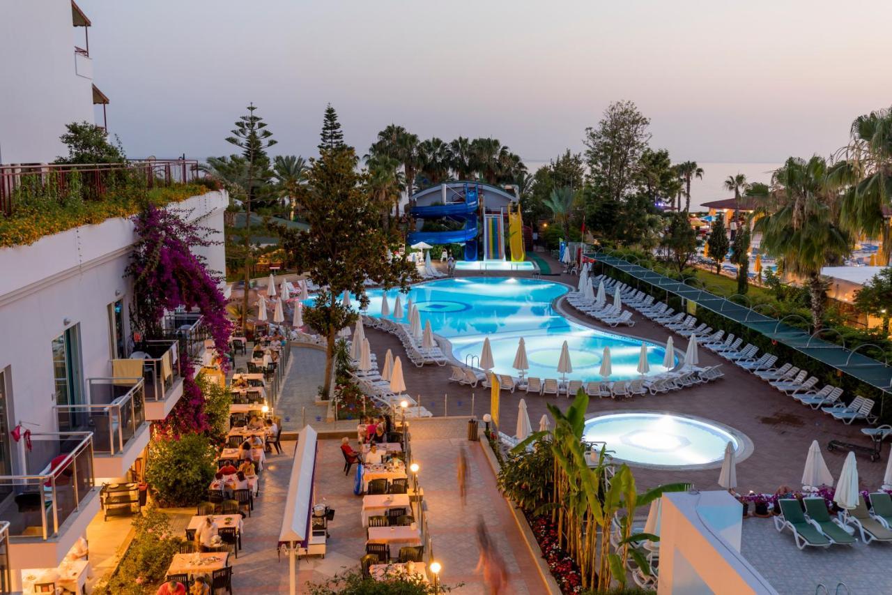 Holiday Park Resort Okurcalar Exterior photo